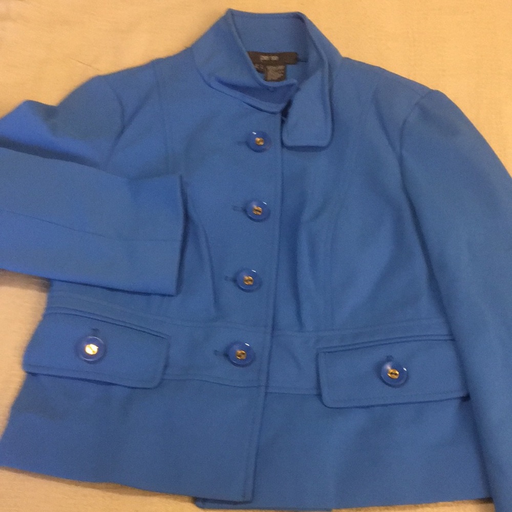Jacket - Picture 2 of 4